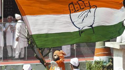 Congress holds high-level talks on seat-sharing pact; RJD may contest ...