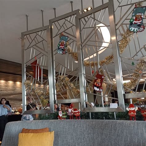 HOLIDAY INN EXPRESS SURABAYA CENTERPOINT BY IHG (Java) - Hotel Reviews ...