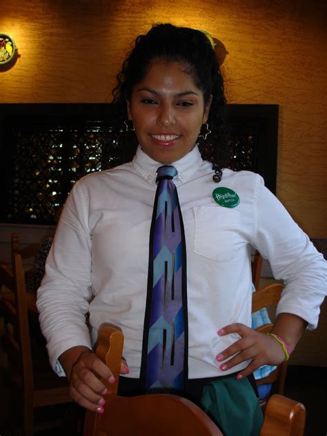 Olive Garden Uniform
