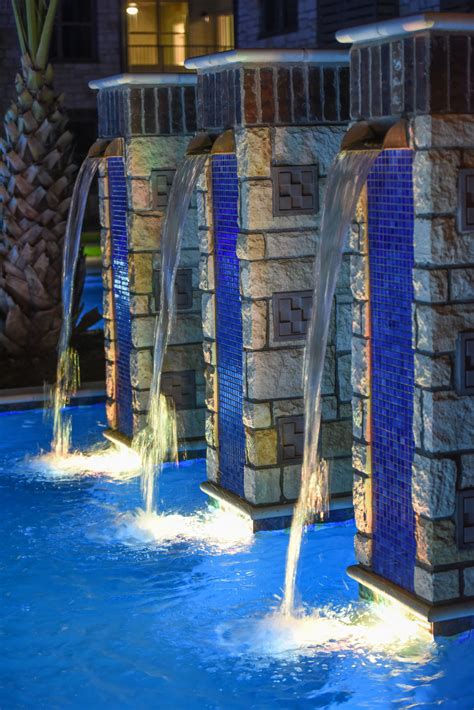 GATEWAY OAKS INTERIORS- Forney, TX – Hodges USA