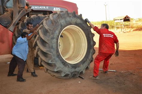 Versatile Scraper Tractor 的图像结果