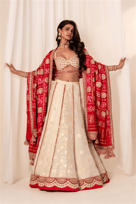 Bandhani | Shop Bandhej & Indian Designer Wear for Women Online