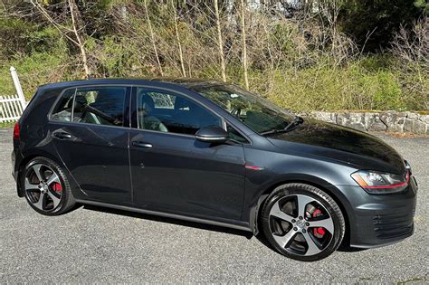 2016 Volkswagen GTI SE VIN: 3VW547AU7GM054212 for Sale - Cars & Bids