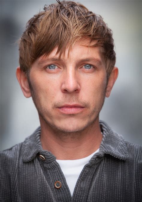 Bronson Webb – Sainou