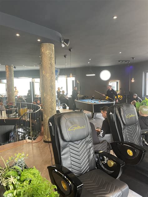 Gentleman's Barber - Gentleman's Barber