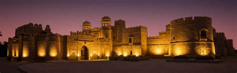 Best Resort in Jaisalmer | Luxury Hotel Stay with Pool & Bar ...