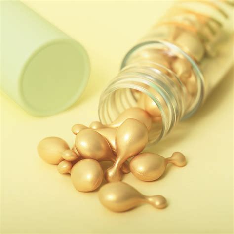 Vitamin-C CapsuleCare - Brightening Serum pods for Radiant Skin - Pixi ...