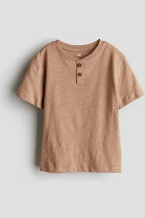 Fashion & Outfits Kids : Buy Your Favorite Brands | FASHIOLA INDIA