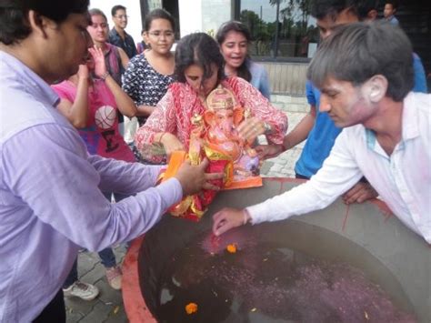 Khyati School of Computer Application Ahmedabad Campus: Photos, Virtual ...