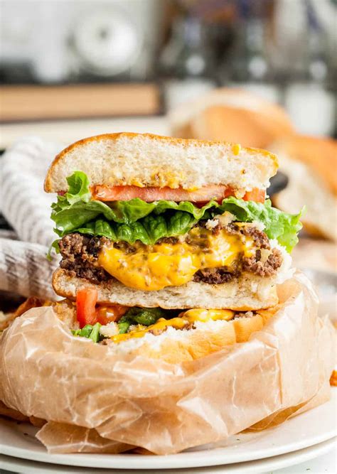 Juicy Lucy Recipe - Tornadough Alli