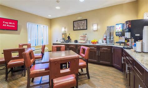 RED ROOF INN & SUITES DOVER DOWNTOWN - Hotel Reviews, Photos, Rate ...