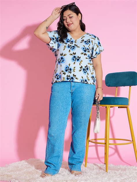 Women Plus Size Blue & Green Floral Printed V-Neck Flutter Sleeve Crepe ...