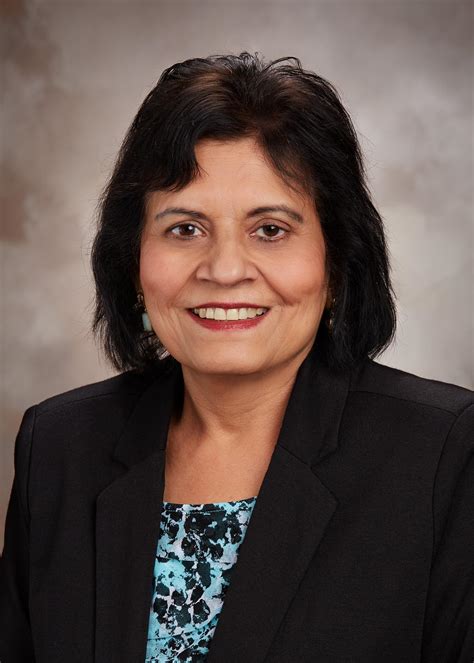 Dr. Ranju Wadhwa, MD is a Rheumatologist in Port Saint Lucie, FL | Sharecare