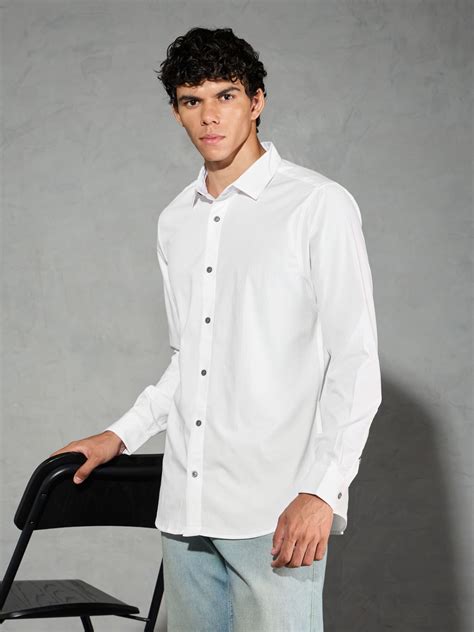 Men Solid Slim Fit Spread Collar Shirt with TS LYTRA