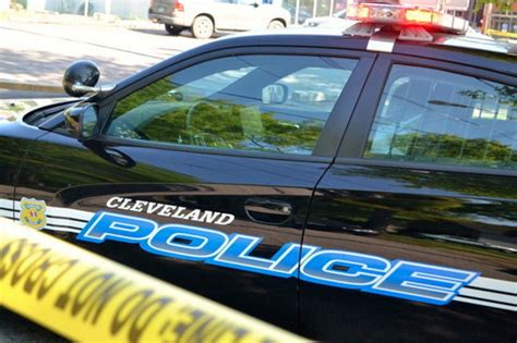 Domestic dispute leads to fatal stabbing of woman in Cleveland’s Old ...