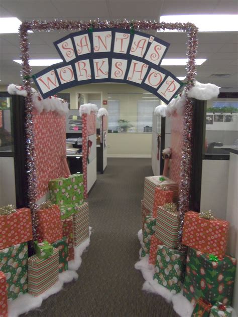 Festive Christmas Decorations to Boost Office Morale