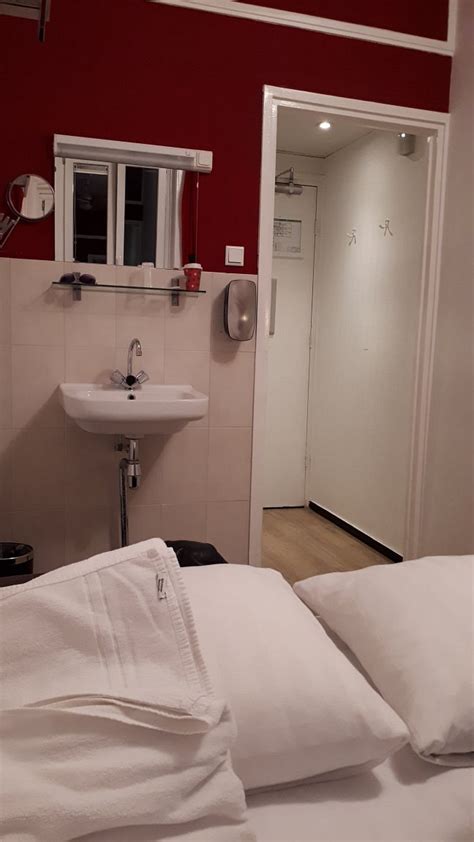 FLORIS HOTEL (Amsterdam) - Inn Reviews & Photos - Tripadvisor