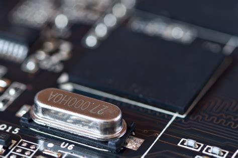 Image result for Microprocessor Ossilator