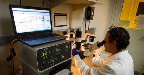This AI model that can decode and design genetic sequences