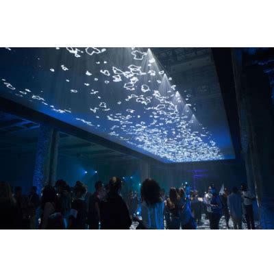 Interactive Wall Projection System 的图像结果