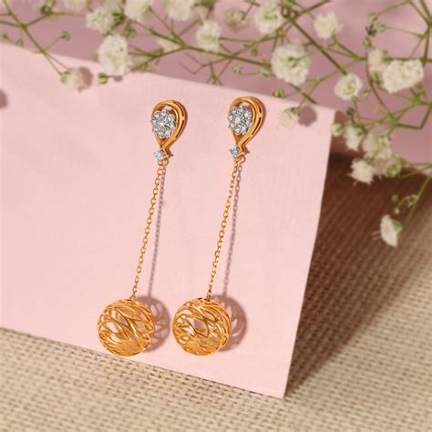 Easy Glam Diamond Drop Earrings