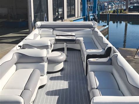 Knowledge is power in marine flooring - Lake Shore Boat Top Company, Inc.