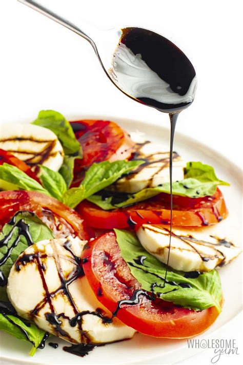 Balsamic Glaze Recipe (Balsamic Reduction) - Wholesome Yum
