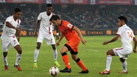 FC Pune City hold Delhi Dynamos to goalless draw