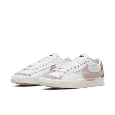 Nike Blazer Low '77 Jumbo Women's Shoes. Nike IN