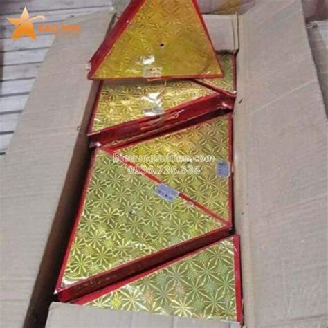 Pháo xoay tam giác là gì? Sân khấu sự kiện thường dùng loại pháo này?