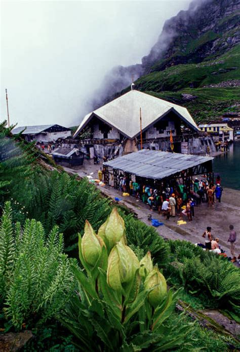 Gurdwara Sri Hemkunt Sahib: Spiritual Retreat - HECT India | Top Travel ...