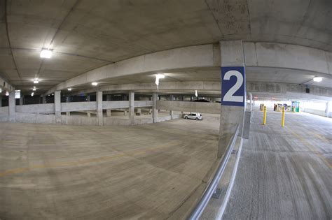 Bucks Open New 5th Street Parking Structure | Milwaukee Bucks