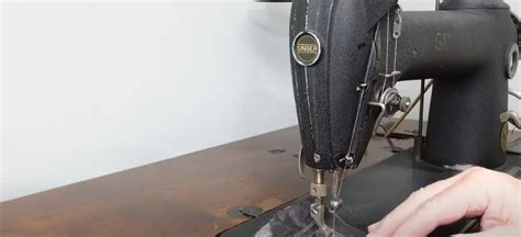 241 12 Singer Sewing Machine 的图像结果