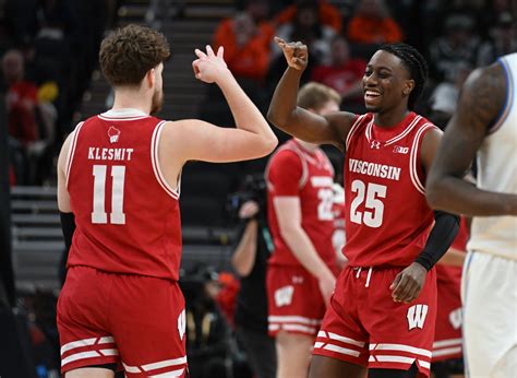 Wisconsin Badgers Men's Basketball - News, Scores & Highlights