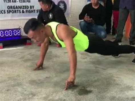 Athlete Does 85 Four-Finger Push-Ups In A Minute
