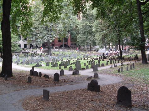 Boston's oldest graveyard: King's Chapel Burying Ground | Boston things ...