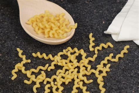 Fusilli Pasta Tesco Fusilli Pasta Twists 1Kg Tesco Groceries