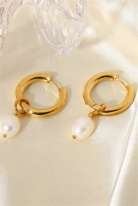 Earrings – Dipi Treats