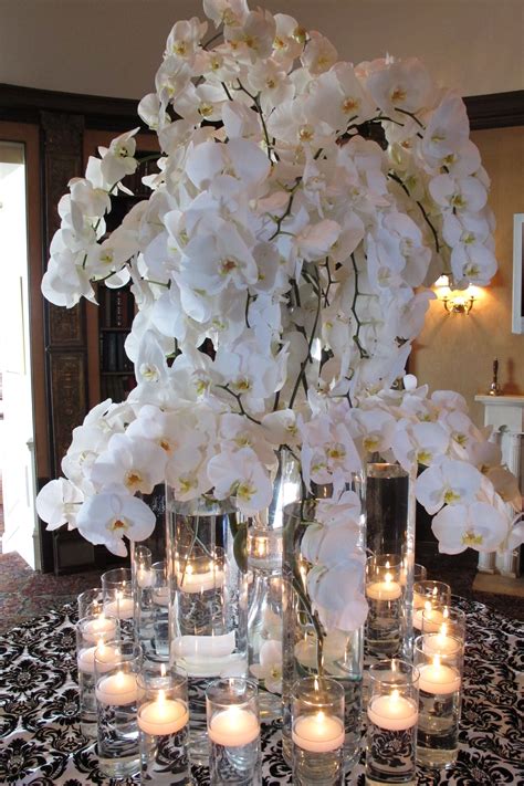 Stunning white card table arrangement~ Amaryllis Decorators Northvale ...