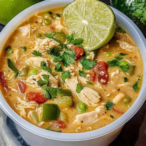 Easy Cajun White Chicken Chili Recipe