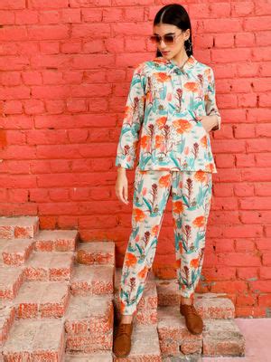 Buy Jaipur Kurti Turquoise Blue Floral Hoodie with Floral Pants Co-Ord ...