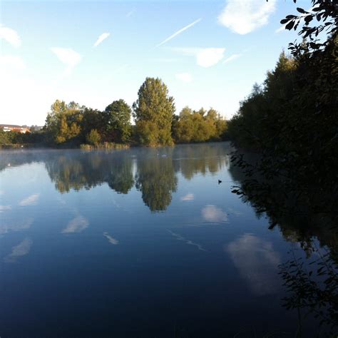 Little Marlow Lakes Country Park - All You Need to Know BEFORE You Go
