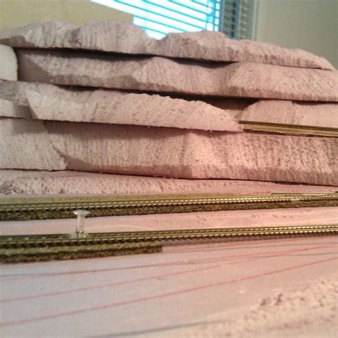 Creating Model Train Landscape 的图像结果