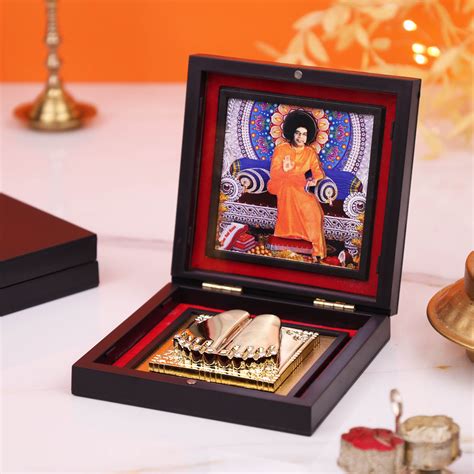 Puttaparthi Sathya Sai Baba Charan Paduka with Photo Frame | Spiritual ...