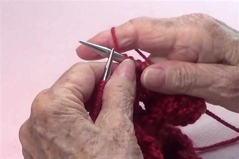 Lace Scarf Knitting Tutorial 的图像结果