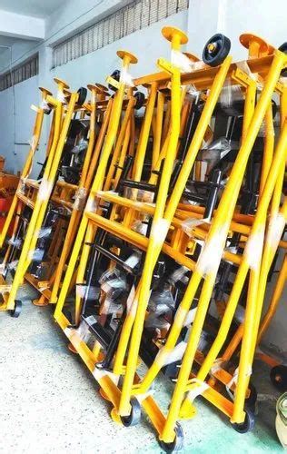 Dairy Equipments - Cow Lifting Machine Trader - Wholesaler ...