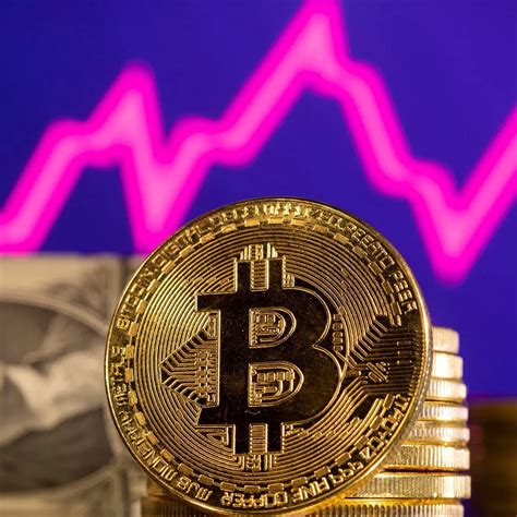 Trump tariffs hit crypto rally: digital tokens tank up to 28%