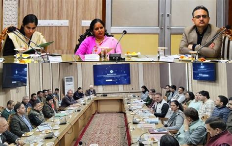 Mandeep Kour reviews Katra Master Plan