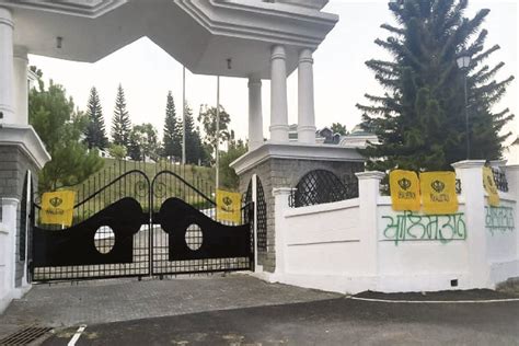 Khalistani flags tied on main gate of HP Assembly alert cops