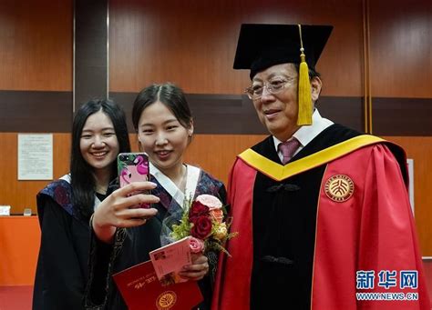 北京大学教育学院2022年毕业典礼举行